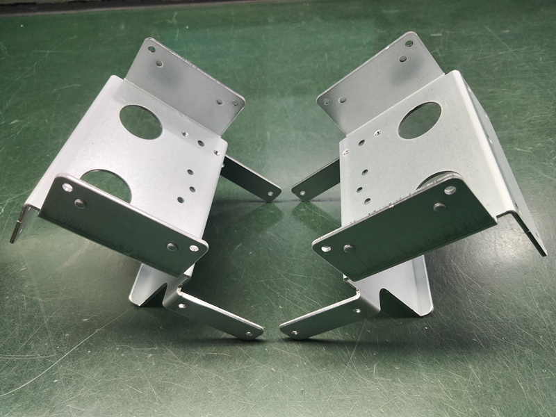 Metal stamping parts of SGCC roller support frame Metal stamping parts of SGCC roller support frame